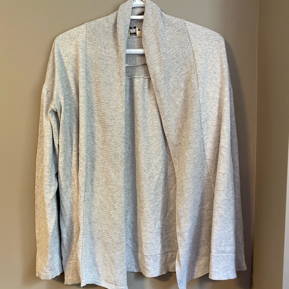 Grey cardigan
